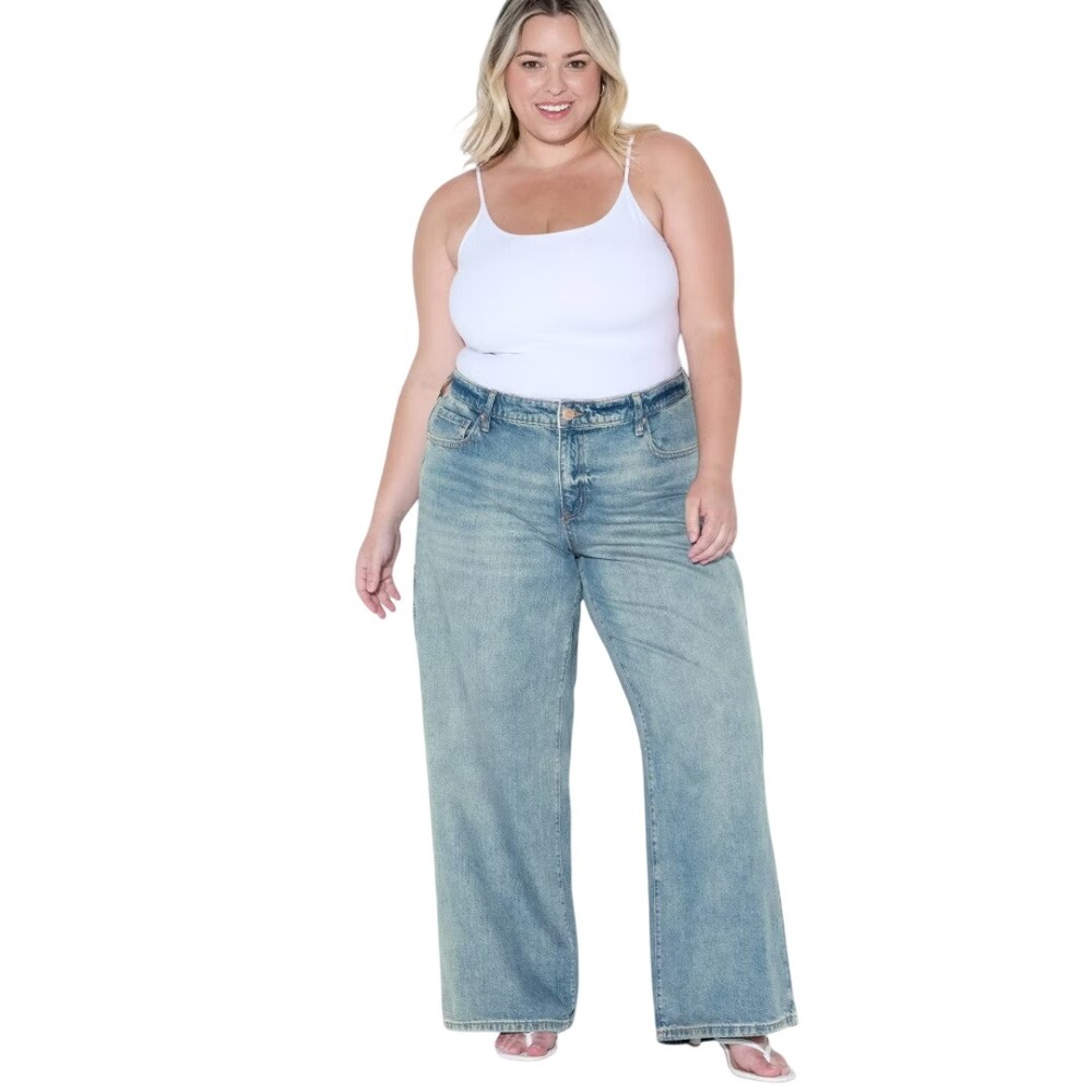 Wild Fable Women's Blue Low Rise Baggy Carpenter Rigid Denim Jeans Size 17